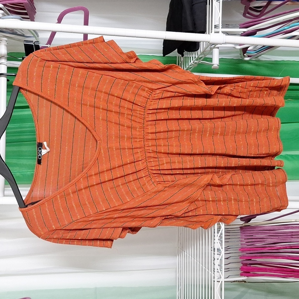 DEB V-NECK TOP SIZE XL RUSTY ORANGE AND GOLD - Picture 1 of 4